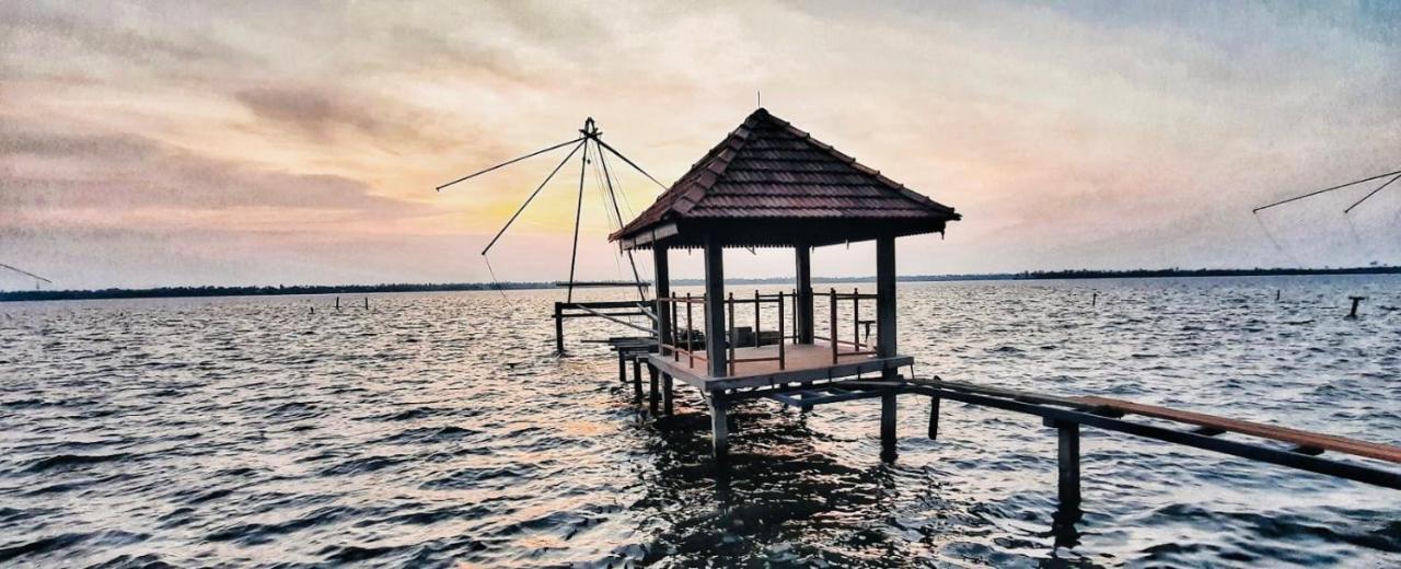 Kallanchery Retreat Kochi Екстер'єр фото
